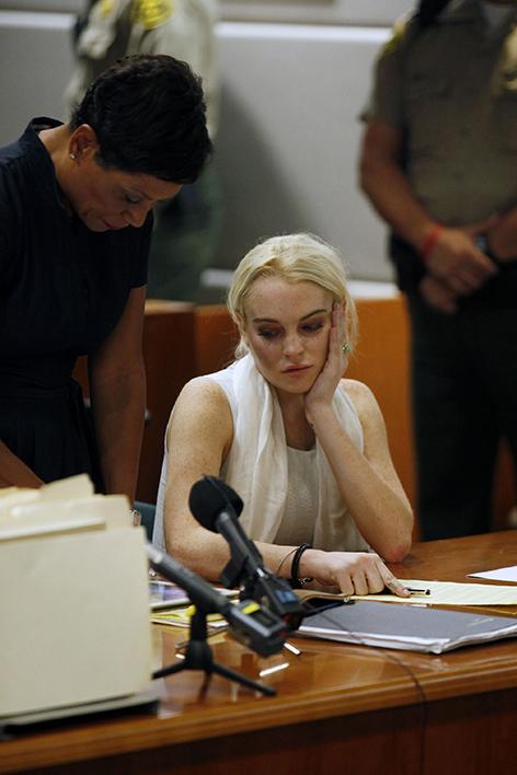 Lindsay Lohan progress report hearing