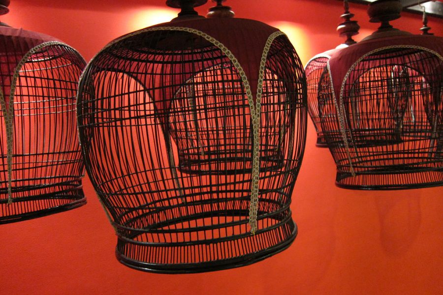 Thai bird cages by quinet is licensed under CC BY-SA 2.0