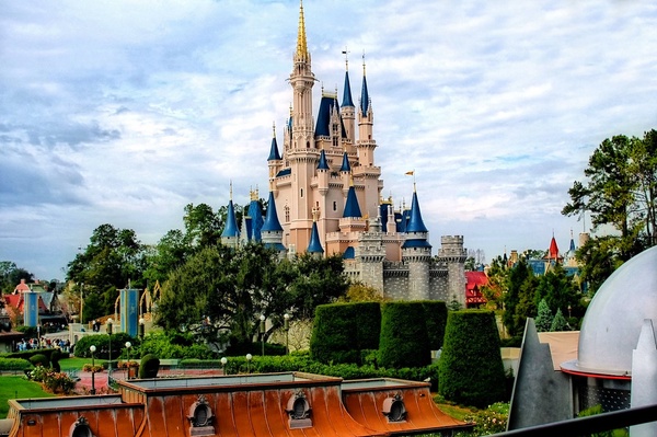 Disney - Cinderella Castle From the TTA by Express Monorail is licensed under CC BY-NC-ND 2.0