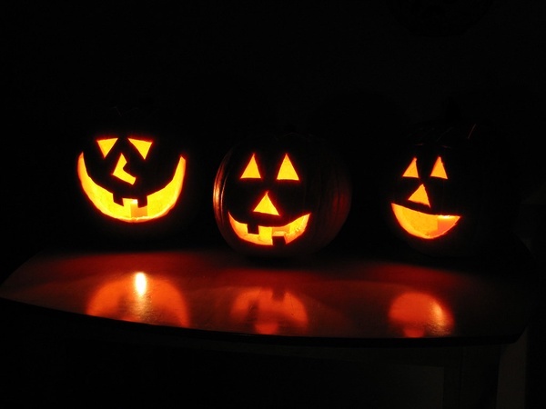 "Halloween Pumpkins" by lobo235 is licensed under CC BY 2.0