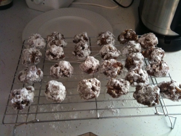 "Hot Chocolate Snowballs" by jbj is licensed under CC BY-NC 2.0