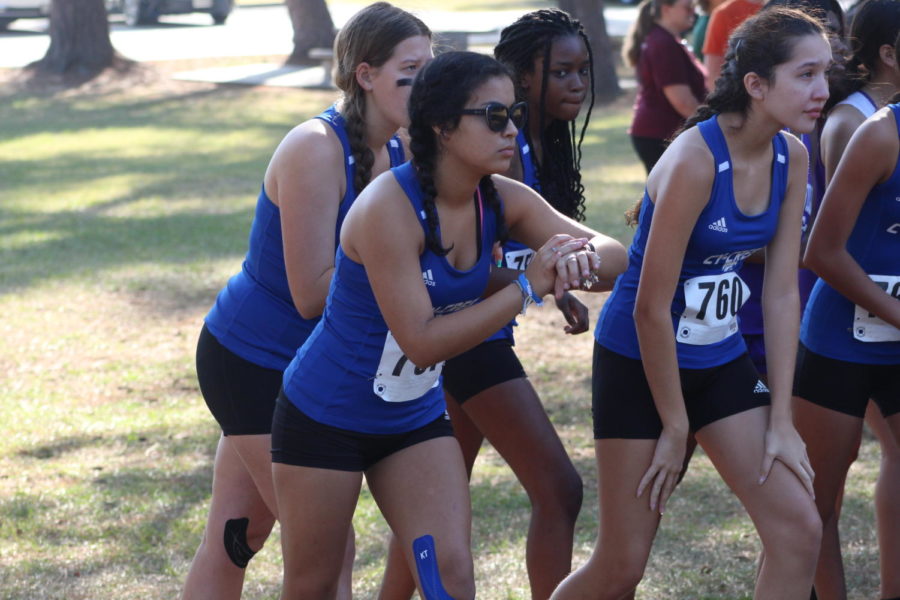 Junior Samantha Paz at the Oct. 9, 2022 cross country meet at 